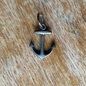 silver anchor pendant